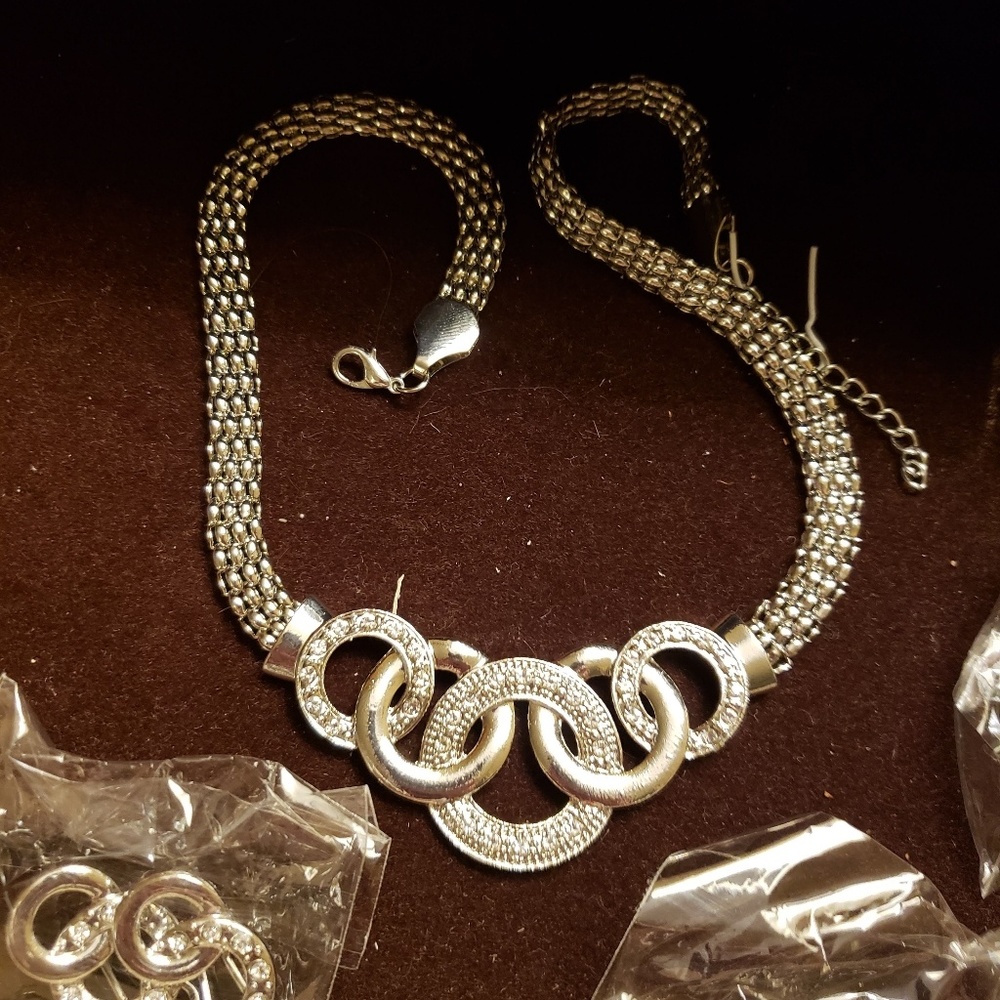 Silver necklace